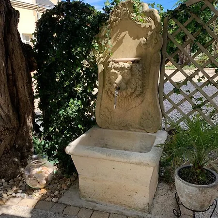 Villa Batisse En Pierre Xvii Siecle 115 M² Avec Terrasse Ambares-et-Lagrave