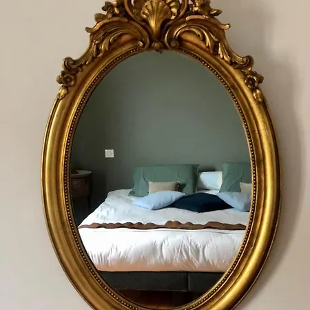 Villa Batisse En Pierre Xvii Siecle 115 M² Avec Terrasse Ambares-et-Lagrave